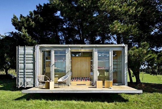 Port-a-Bach container home (Atelierworkshop)